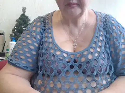 DeniseeRosea online show from February 28, 8:20 am