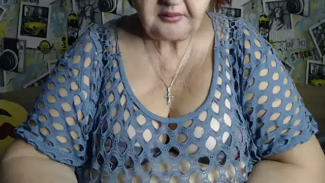 Snapshot of DeniseeRosea chatting on December 1, 6:35 pm DeniseeRosea online show from December 1, 6:35 pm