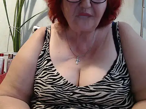 DeniseeRosea online show from June 11, 4:49 pm
