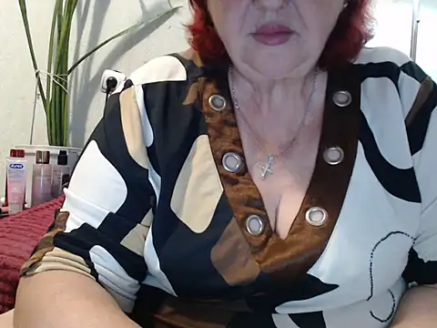 DeniseeRosea online show from June 14, 12:30 am