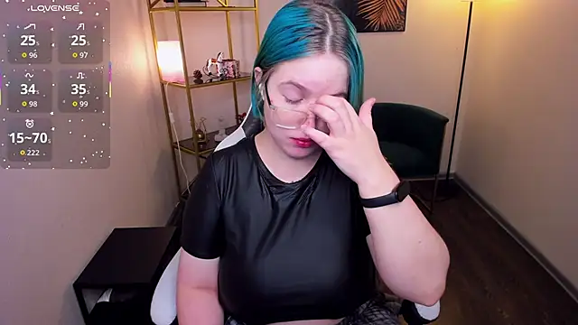 Manic pixie  online show from June 18, 3:27 pm