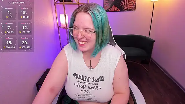 Manic pixie  online show from July 10, 3:14 pm
