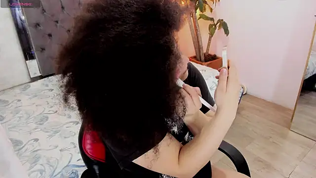 lilith mesa online show from October 19, 3:40 am