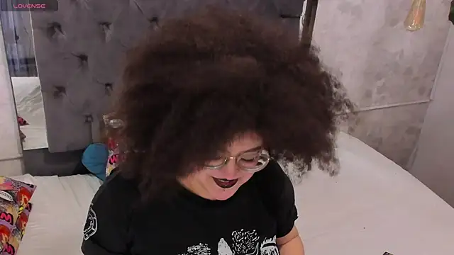 lilith mesa online show from October 30, 3:52 am