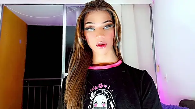 Snapshot of lucyangel_11 chatting on February 7, 2:19 am lucyangel 11 online show from February 7, 2:19 am