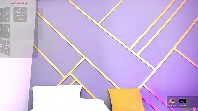 Alaia Colins online show from March 12, 4:19 am