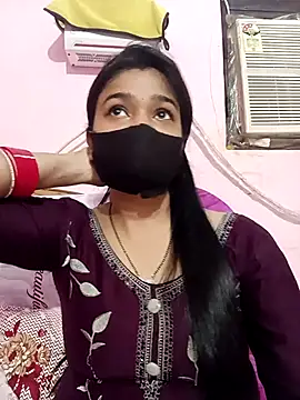 Snapshot of Simran-001 chatting on September 26, 1:26 pm Simran-001 online show from September 26, 1:26 pm