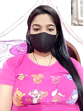 Snapshot of Simran-001 chatting on September 28, 6:19 am Simran-001 online show from September 28, 6:19 am