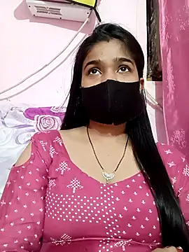 Snapshot of Simran-001 chatting on October 9, 6:39 pm Simran-001 online show from October 9, 6:39 pm