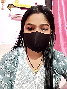 Snapshot of Simran-001 chatting on October 25, 2:13 pm Simran-001 online show from October 25, 2:13 pm