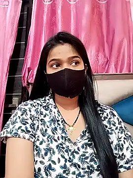 Snapshot of Simran-001 chatting on October 30, 6:19 pm Simran-001 online show from October 30, 6:19 pm