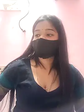 Snapshot of Simran-001 chatting on February 13, 12:12 pm Simran-001 online show from February 13, 12:12 pm