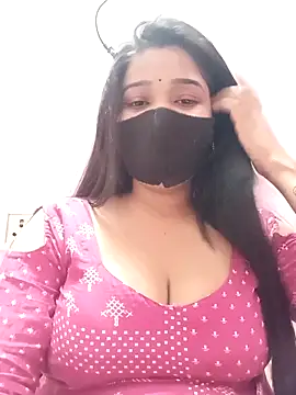 Snapshot of Simran-001 chatting on February 18, 12:23 pm Simran-001 online show from February 18, 12:23 pm