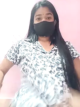 Snapshot of Simran-001 chatting on March 22, 2:37 am Simran-001 online show from March 22, 2:37 am