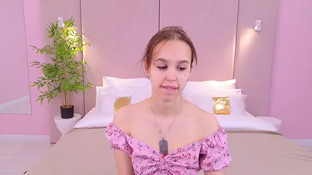 SandraTucker online show from February 23, 3:02 am