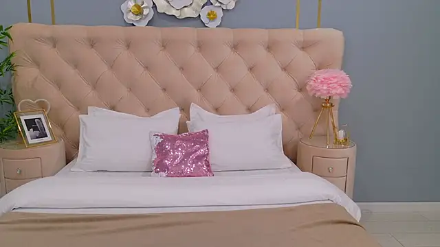 SandraTucker online show from November 14, 3:05 am