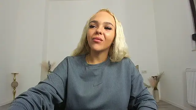 Daisy Abby online show from September 17, 5:53 am