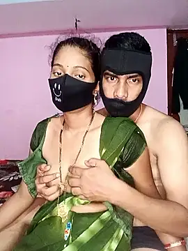 Snapshot of USHA_BHABHI chatting on June 12, 11:14 pm USHA BHABHI online show from June 12, 11:14 pm