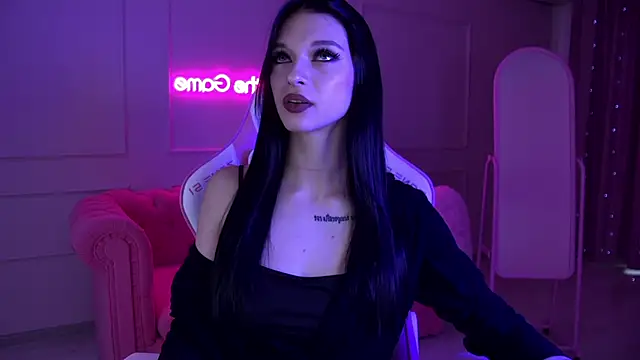 BeverlyMost online show from February 20, 6:28 am