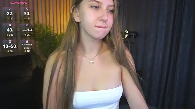 AureliaBliss  online show from October 1, 6:30 am