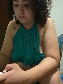 Snapshot of Byabundao chatting on February 6, 10:37 am Byabundao online show from February 6, 10:37 am