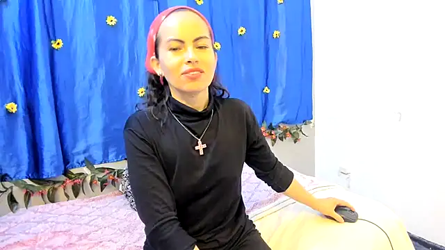 ShairaMarss online show from October 12, 11:20 am