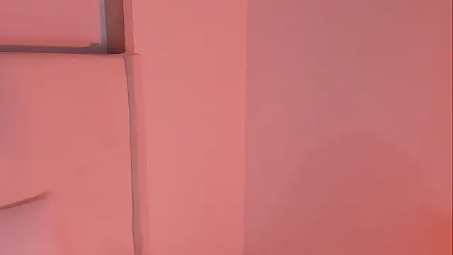 Snapshot of bella_bloomg chatting on December 17, 7:53 pm bella bloomg online show from December 17, 7:53 pm