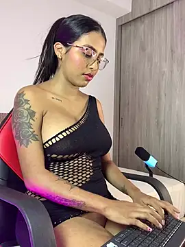 genesissara online show from February 10, 12:50 pm