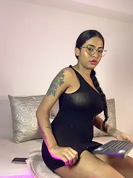 genesissara online show from February 13, 3:03 pm