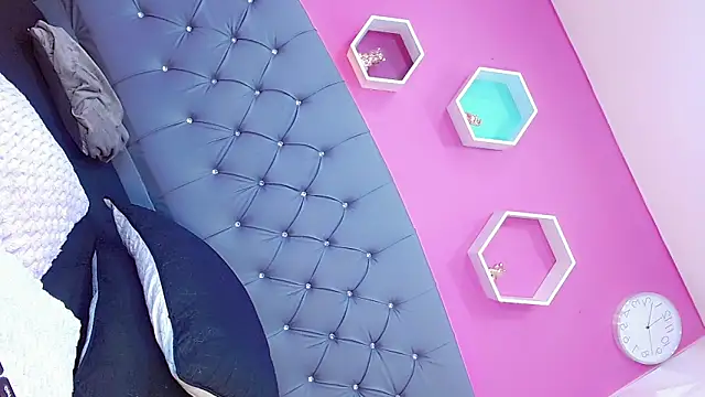 Snapshot of Angeles_Busst chatting on January 31, 6:57 pm Angeles Busst online show from January 31, 6:57 pm