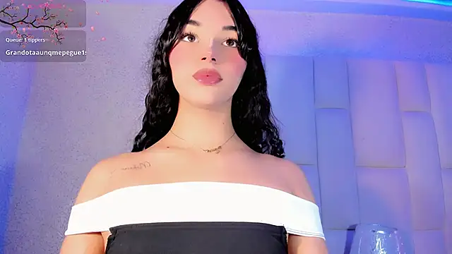 Snapshot of Angeles_Busst chatting on September 27, 8:36 pm Angeles Busst online show from September 27, 8:36 pm