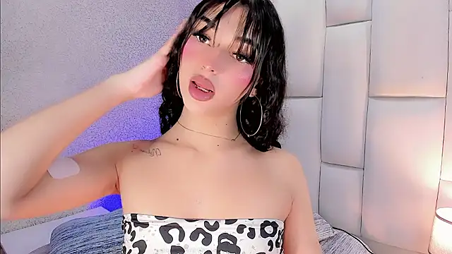 Angeles Busst online show from March 12, 8:48 pm