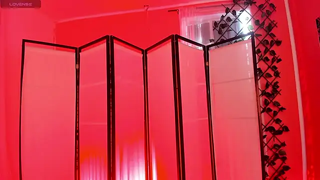 alaia greyy online show from January 17, 1:16 pm