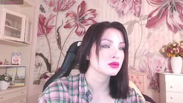 BritneyBarker online show from September 11, 2:22 am