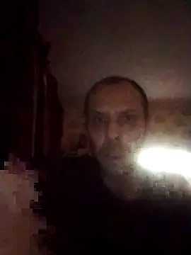 Snapshot of MaxDevilWhite chatting on March 13, 4:46 pm MaxDevilWhite online show from March 13, 4:46 pm