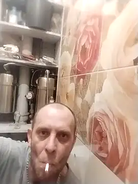 Snapshot of MaxDevilWhite chatting on March 26, 5:46 am MaxDevilWhite online show from March 26, 5:46 am