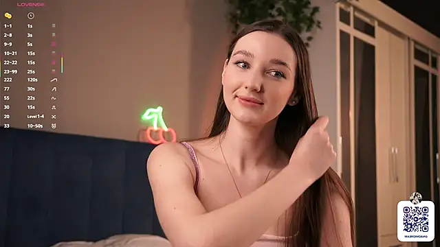 Snapshot of GeorginaDudley chatting on September 13, 7:08 am GeorginaDudley online show from September 13, 7:08 am