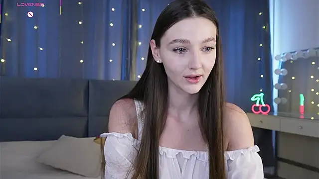 GeorginaDudley online show from March 28, 9:42 am