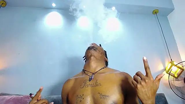 xxxhotbbc online show from March 16, 6:55 pm