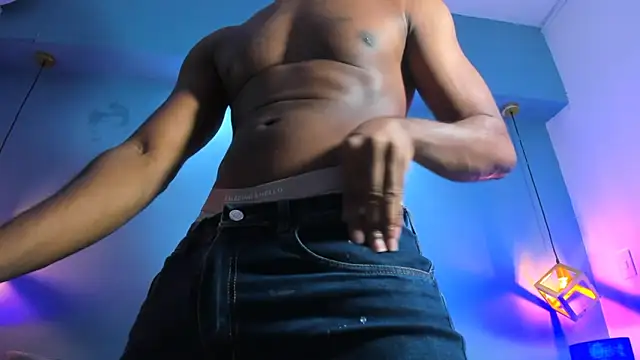 xxxhotbbc online show from February 6, 7:50 pm