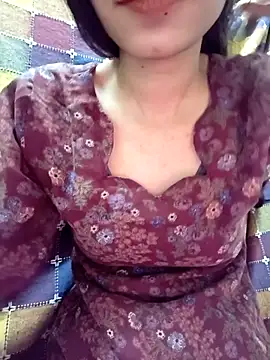 cute IndianBabe online show from March 6, 1:37 am