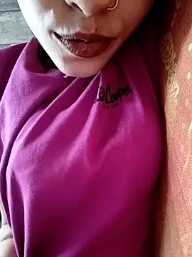 cute IndianBabe online show from September 23, 5:43 am