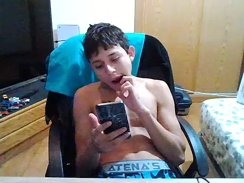 Snapshot of S4nt1luXx chatting on November 26, 3:02 pm S4nt1luXx online show from November 26, 3:02 pm