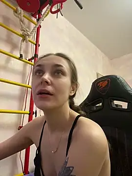 White Lu online show from February 24, 12:20 am