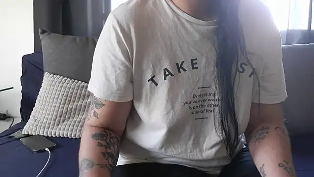 bunnyfox420 online show from March 24, 4:56 pm