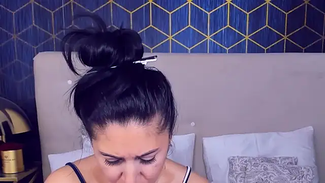 ValeryBlakes online show from October 19, 6:30 pm