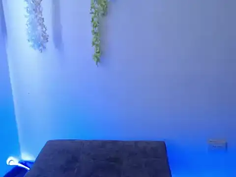 caamille025 online show from February 3, 6:07 pm