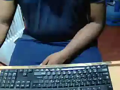 Snapshot of lolboy1234Z chatting on November 7, 2:17 pm lolboy1234Z online show from November 7, 2:17 pm