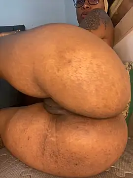 Charlotte bronxxx online show from October 17, 6:32 pm