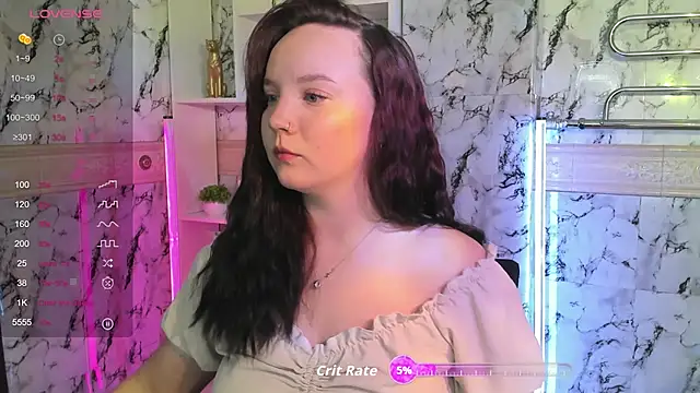 maya suun online show from October 4, 1:58 am